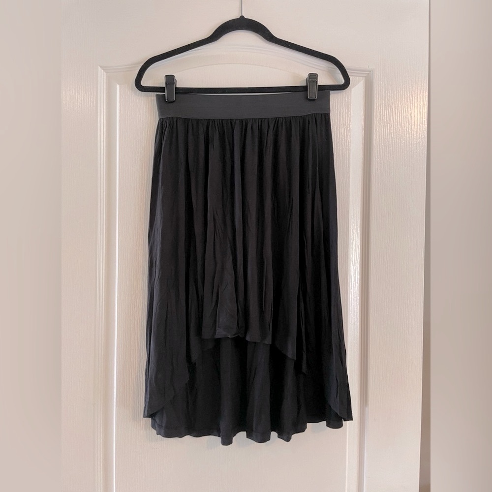 Myan Francesca’s Black Mullet Midi Skirt